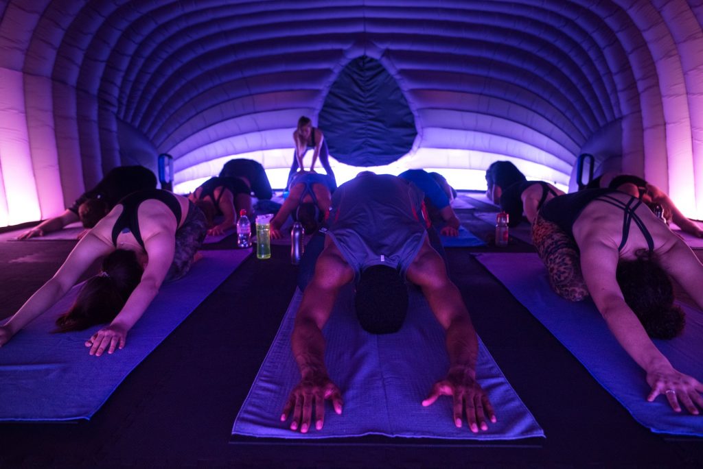 Neueröffnung in Berlin: Hotpod Yoga im warmen Kokon 7