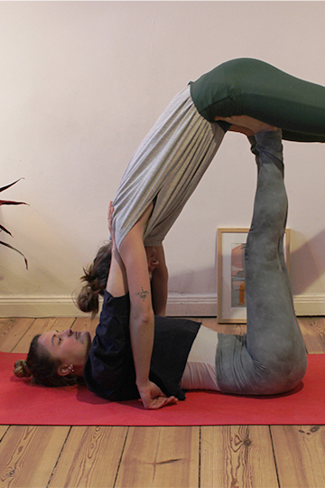 Acro-Yoga: Zwischen Yoga, Akrobatik und Thai-Massage 6